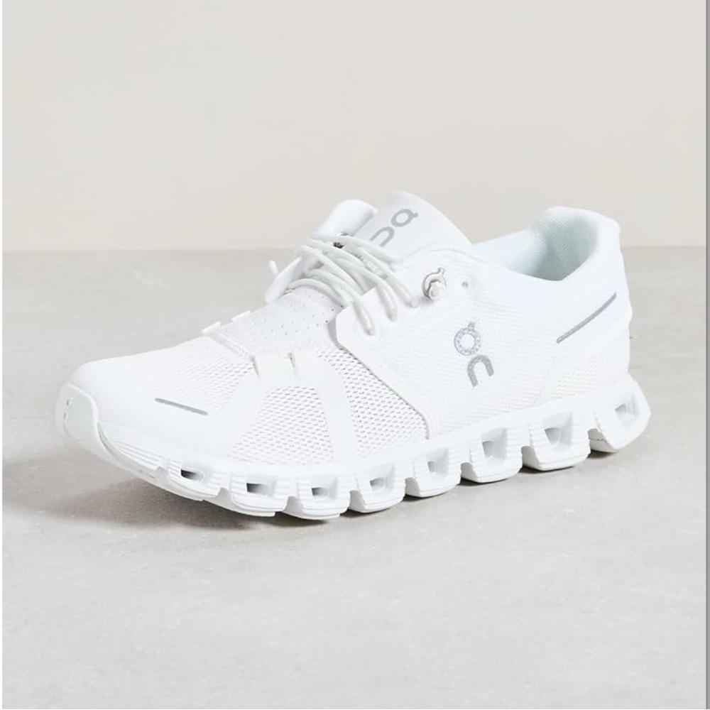 On Running Cloud 6 unique color, White / White athletic Sneakers ☠️Original box - Picture 6 of 12